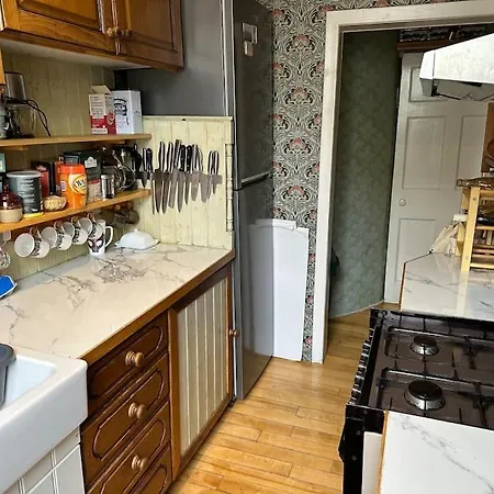 Very 2 Bedroom Flat In World Heritage Site Apartman