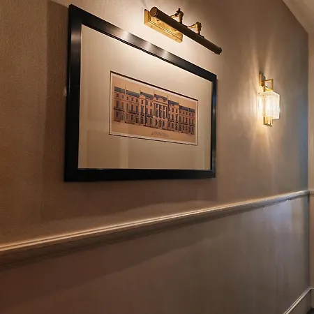 Frederick House Edinburg