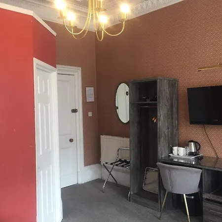 Alexander Guest house