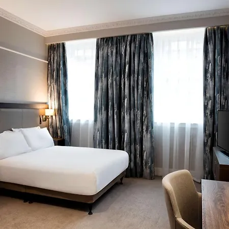 Hilton Carlton