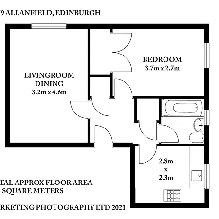Ideal Location With Free On-site Private Parking * Edinburgh