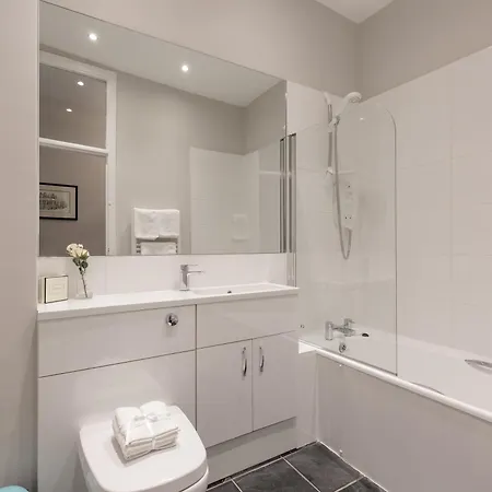 Apartment West Bow *