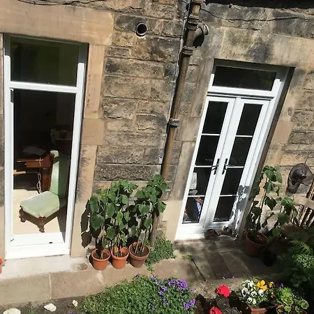 Lejlighed Holyrood Park: Lush & Arty 2 Double Bed Flat *