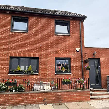 The Coorie @ Portobello, Edinburgh's Seaside. Edinburgh