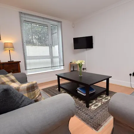 Semesterbostad 3 Bed In City Centre E1986