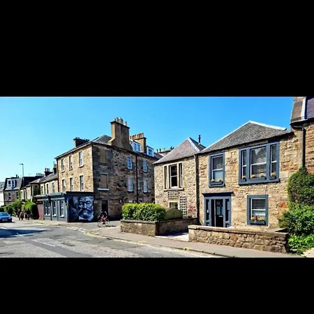 Πανσιόν Luxe *