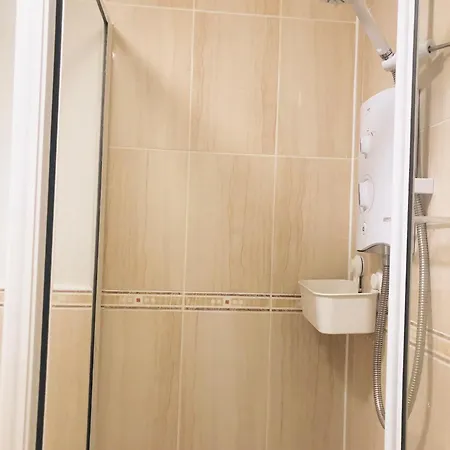 Spacious Centre Flat Free Parking& Superfast Wifi Эдинбург