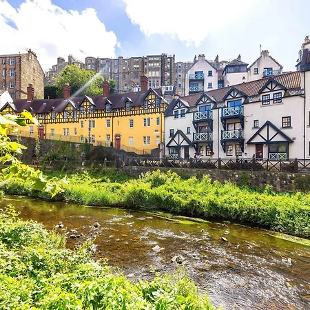 The Well Court Edynburg