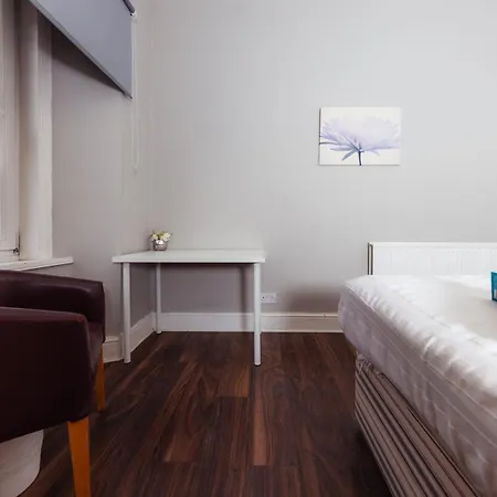 Warm&welcoming Centre By Meadows 8 *