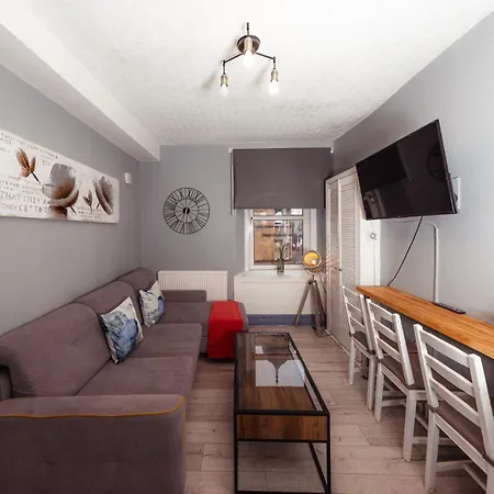 아파트 Warm&welcoming Centre By Meadows 5 *