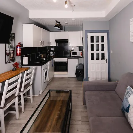 Warm&welcoming Centre By Meadows 5 *