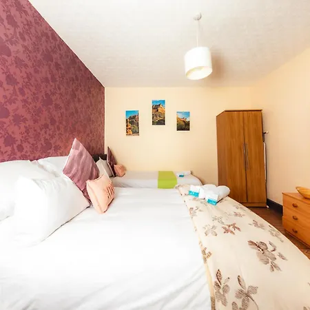 Warm&welcoming City Centre By Meadows 4 Apartament *