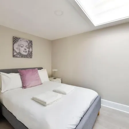 George Iv Bridge - Superbly Located 3 Bedroom! Apartamento *