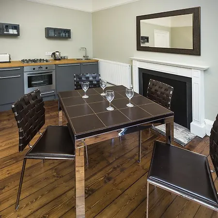 Apart Otel St Giles