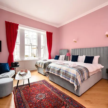 Queen Charlotte Pensión