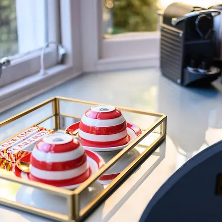 Queen Charlotte Pensión Edimburgo