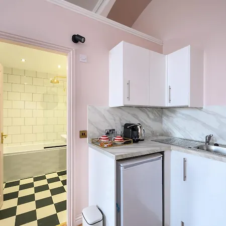 Queen Charlotte Pensjonat 3*