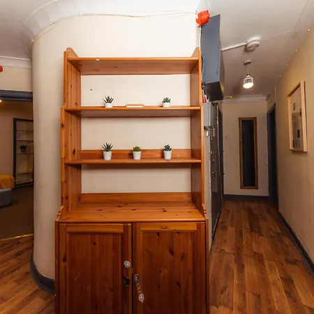 Cozy Old Town 4 Bedrm Apartamento Edimburgo