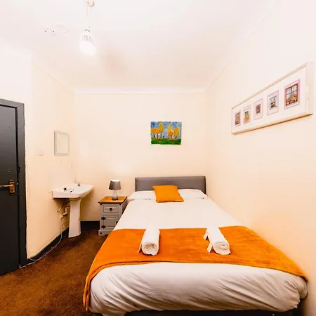 Apartment Cozy Old Town 4 Bedrm *