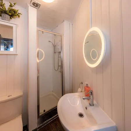 Cozy Old Town 4 Bedrm Apartamento Edimburgo