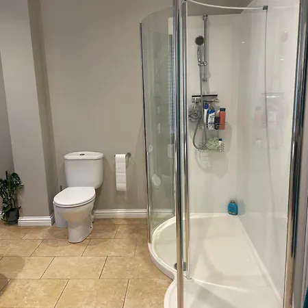 Ultra Stylish Furnished In Prázdninový dům Edinburgh