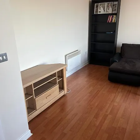 Modern 2 Bed With Stunning Seaside View 爱丁堡