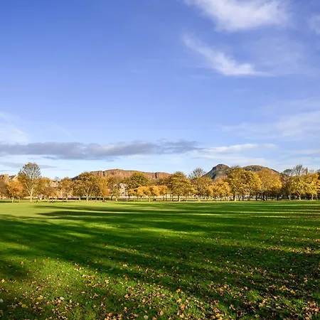 5-br 3-bth Newington - Modern & Spacious Edinburgh