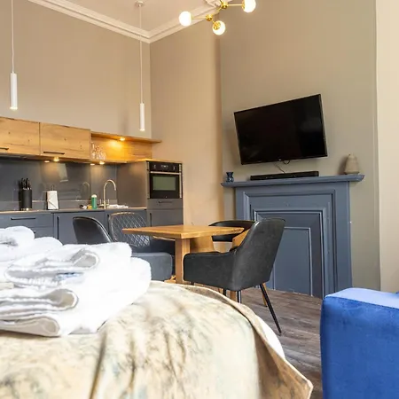 Aparthotel Mono New Town 3*