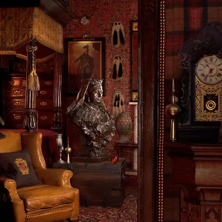 The Witchery By The Castle Отель