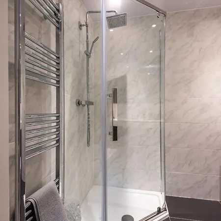 Apartmán Cosy Roseburn Apartment, - 2 Bedrooms, Free Parking EDI