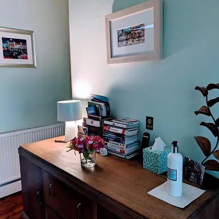 Mccrae's Bed & Breakfast 3*