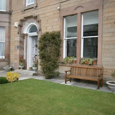 Dorstan House Penzion 3*