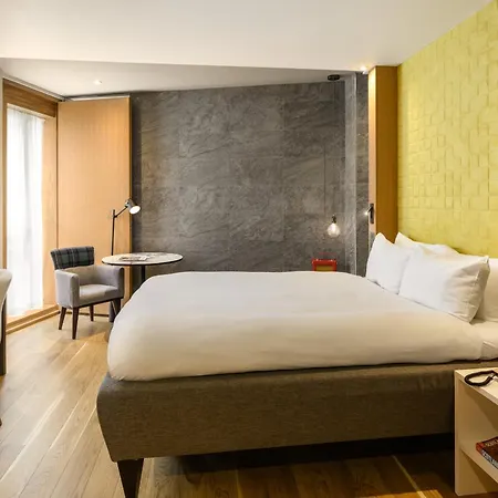 Market Street 4*