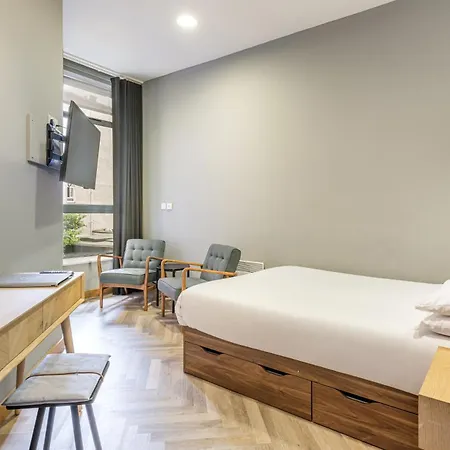 Km エディンバラ