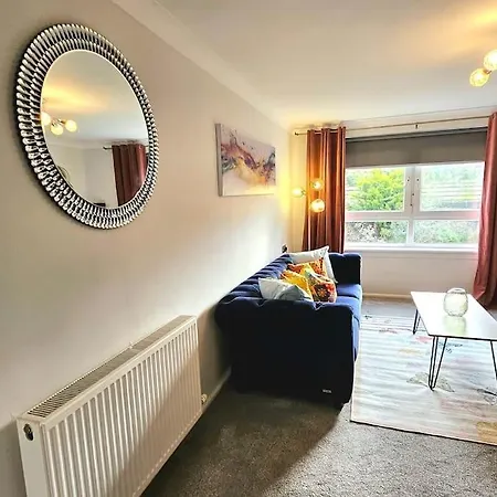 Lovely 3 Bedroom By Sensational Short Lets & Service With 6 Beds Apartament Edynburg