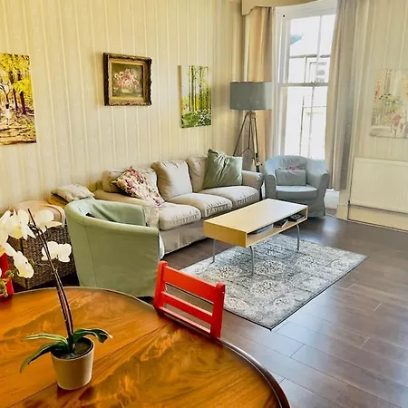 Apartment Lauriston Park