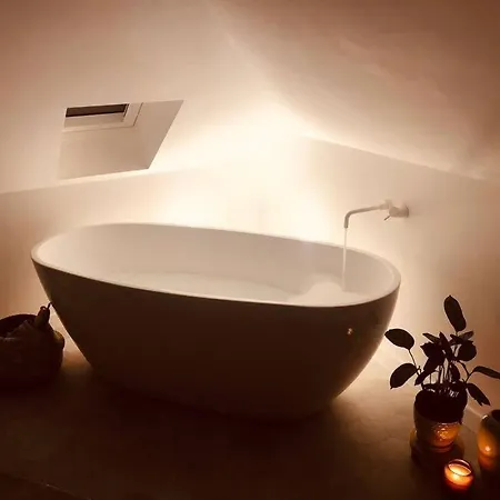 بيت للعطل Kaimes Kip: Stylish Five Bedroom إدنبرة