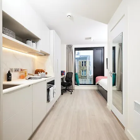 Joivy At Iona Street - Adults Only