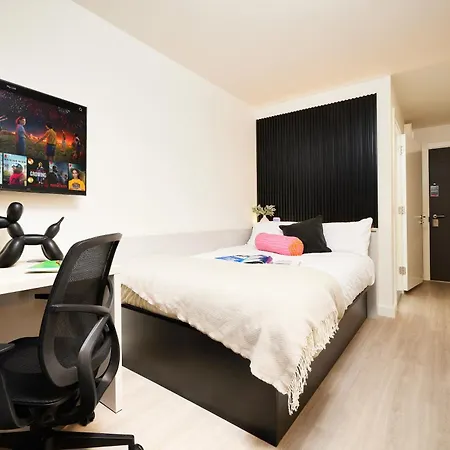 Joivy At Iona Street - Adults Only *