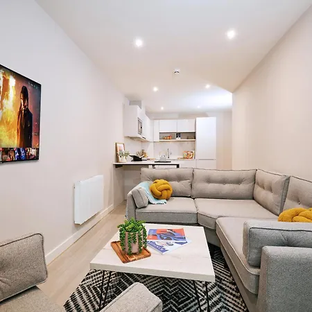 Joivy At Iona Street - Adults Only דירה