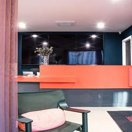 Joivy At Iona Street - Adults Only