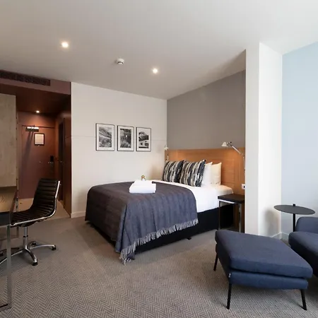 Apex Of 4* Edinburgh