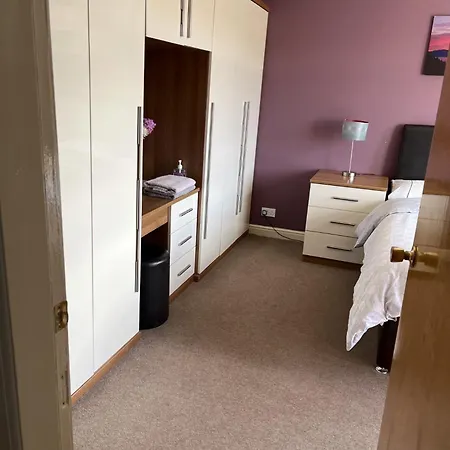Апартаменты Hillhouse Blackhall *
