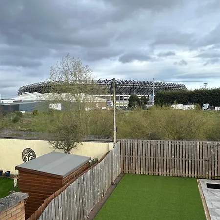 Riversdale House Next To Murrayfield Stadium Edinburgh