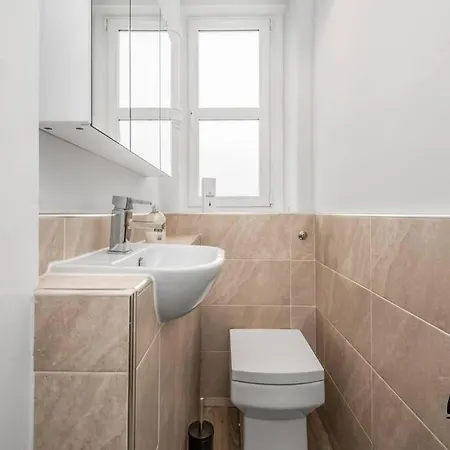 Lilas Abbeyhill - 1br-1ba 5 Mins To Meadowbank Shopping By Bonjour Residences דירה