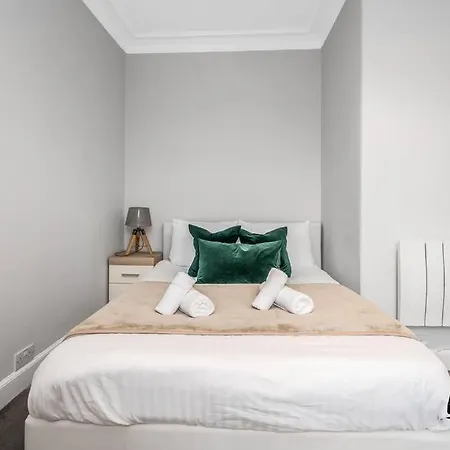 Lilas Abbeyhill - 1br-1ba 5 Mins To Meadowbank Shopping By Bonjour Residences דירה