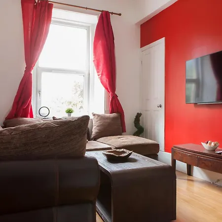 Apartment My Meadows, City Centre Apartment, Sunny&spacious Edinburgh