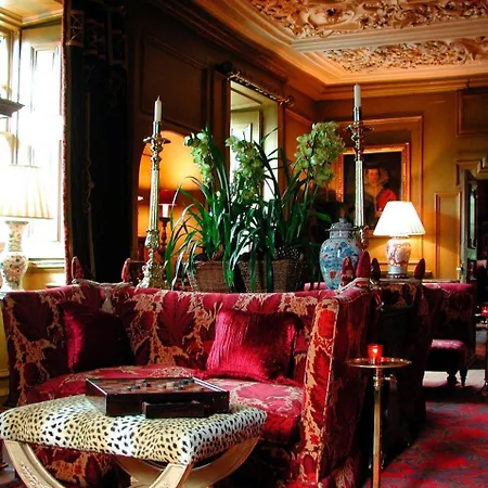 호텔 Prestonfield House 5*