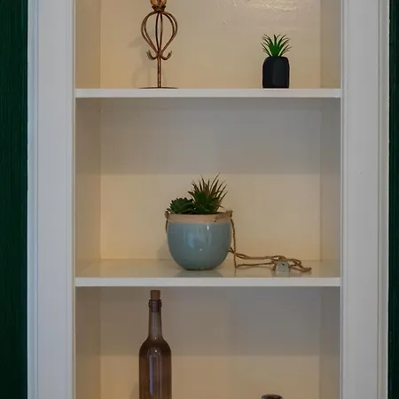 아파트 The Eden Apartment, Center 에든버러
