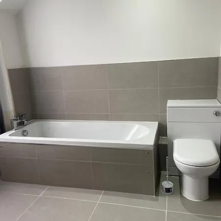 Merchiston Apartment